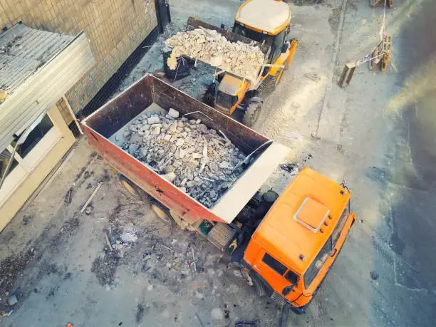 Wywóz odpadów budowlanych
